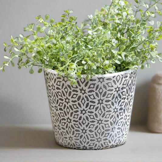 Elysian Plant Pot - geometric floral